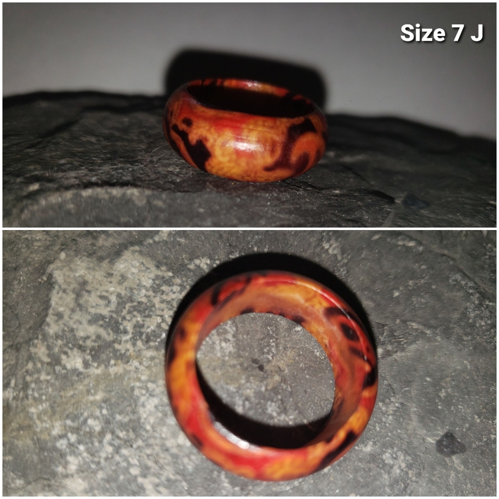 Elegant Women's Wooden Ring in Fiery Hues Size 7